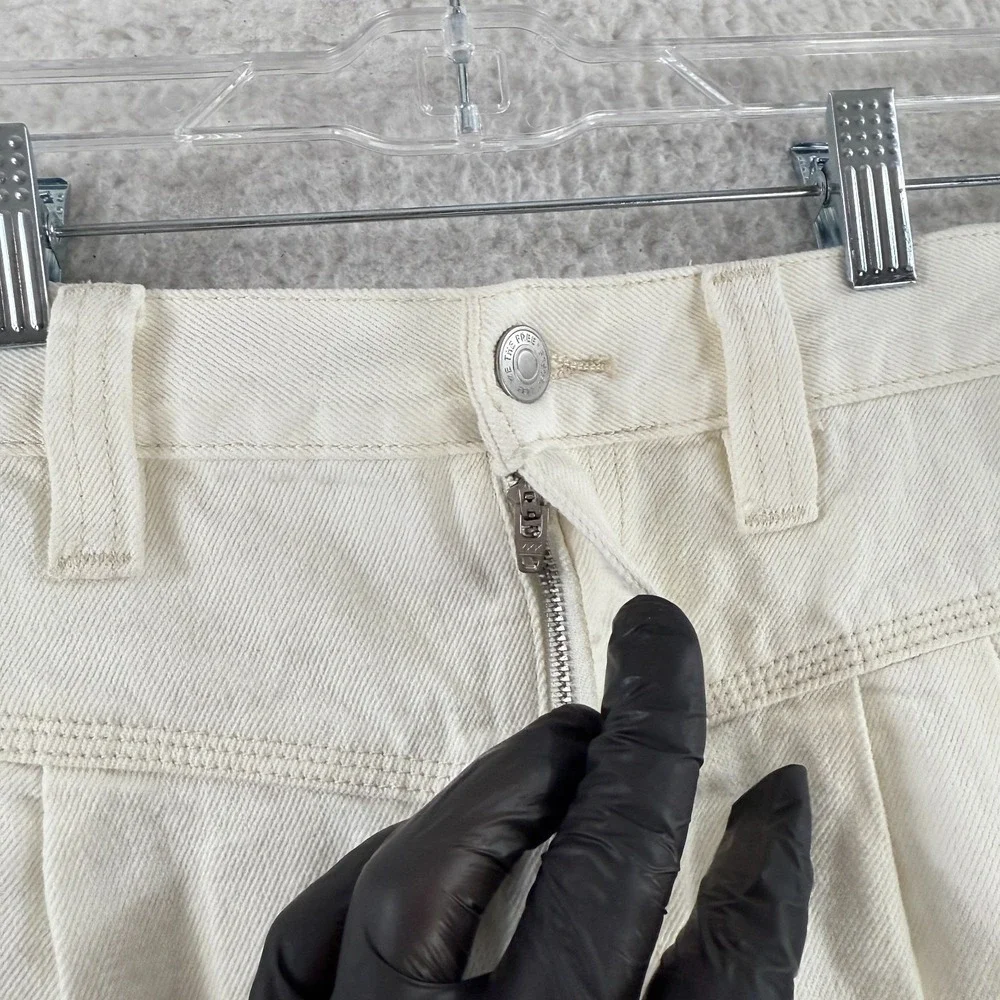 Free‎ People Side Car Mini Skirt Womens Size 28 White Denim Frayed Hem Casual - Picture 3 of 16